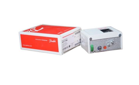 DANFOSS KP35 PRESSURE SWITCH